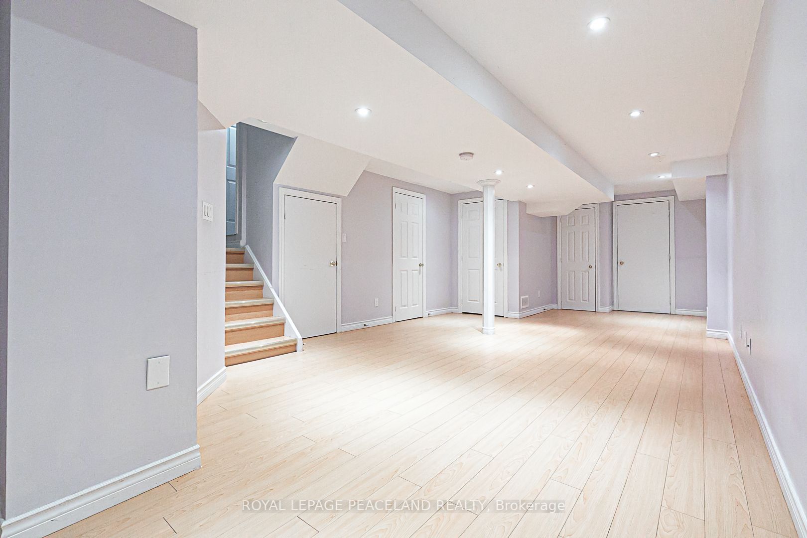 8 Forestwood Street