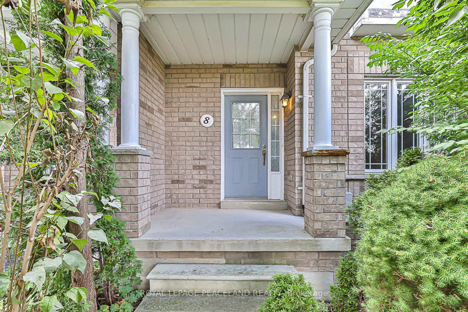 8 Forestwood St