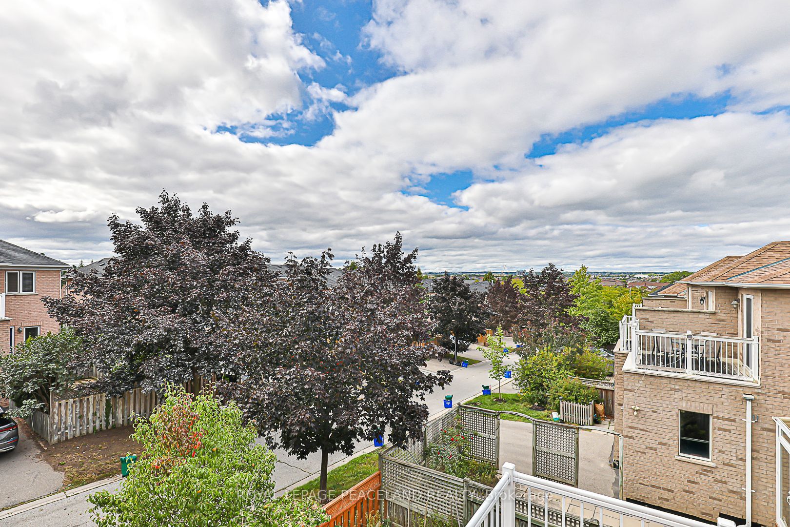 8 Forestwood Street