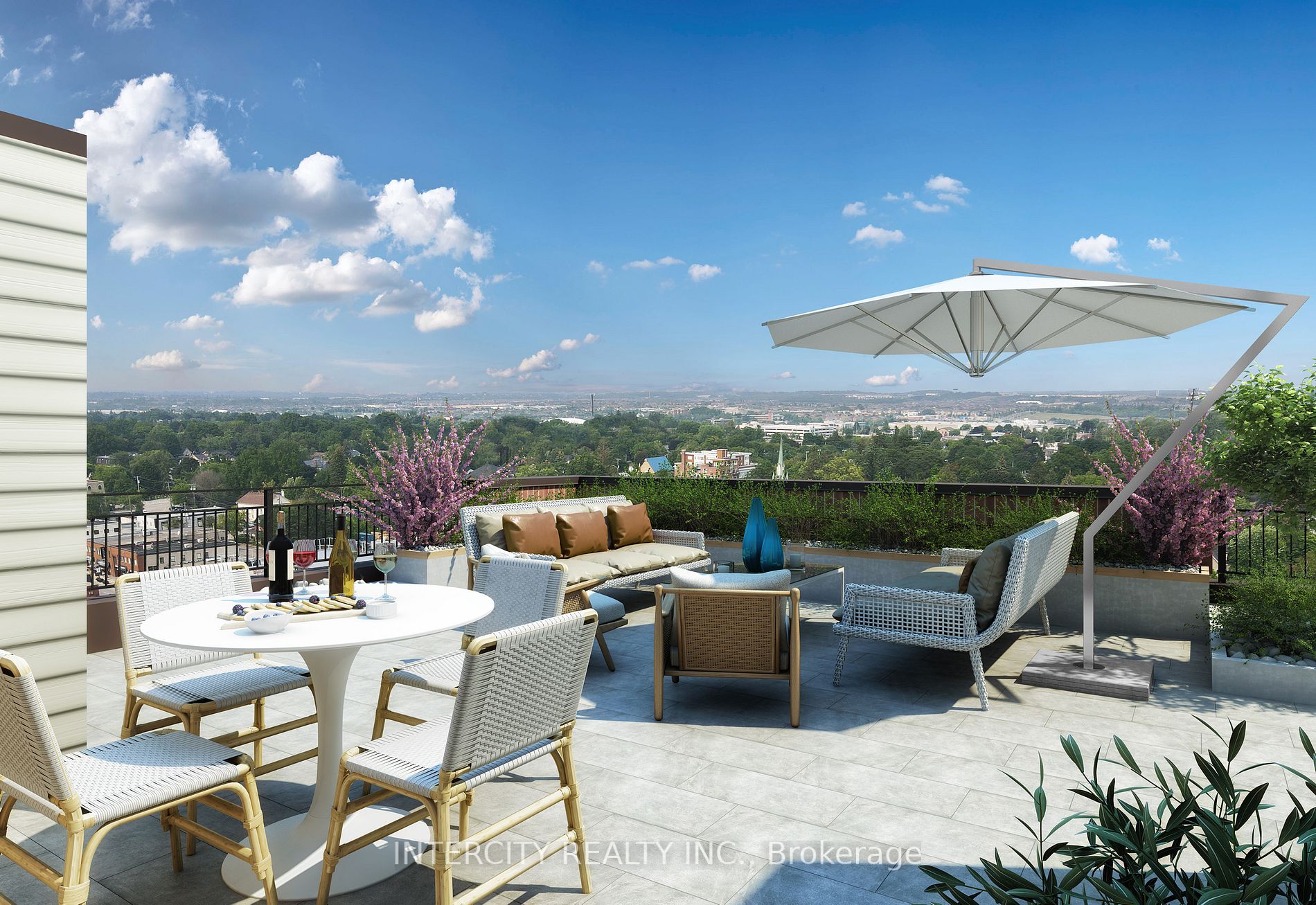 15086 Yonge Street, #221