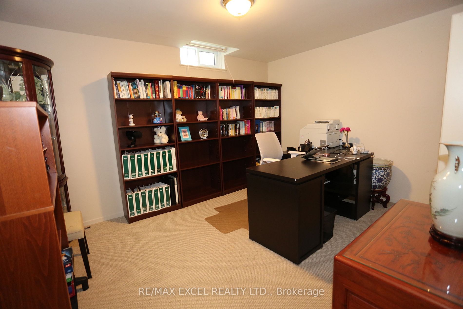 138 Carrington Dr