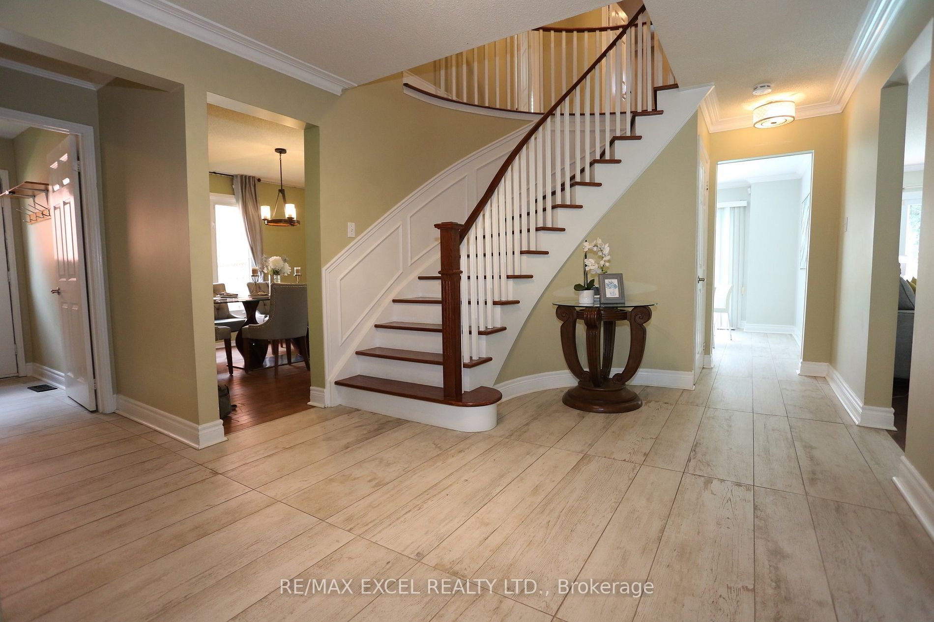 138 Carrington Dr