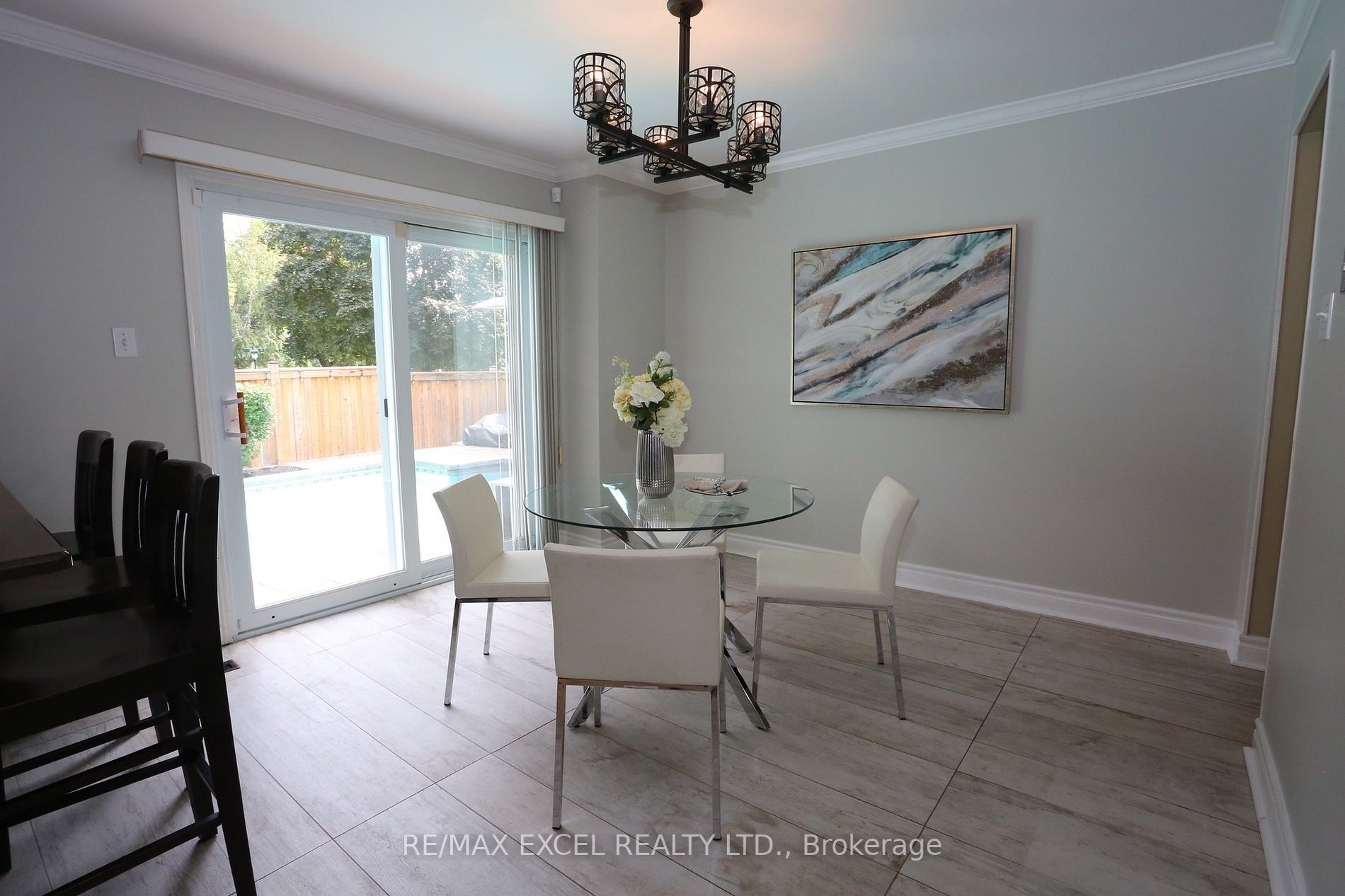 138 Carrington Dr