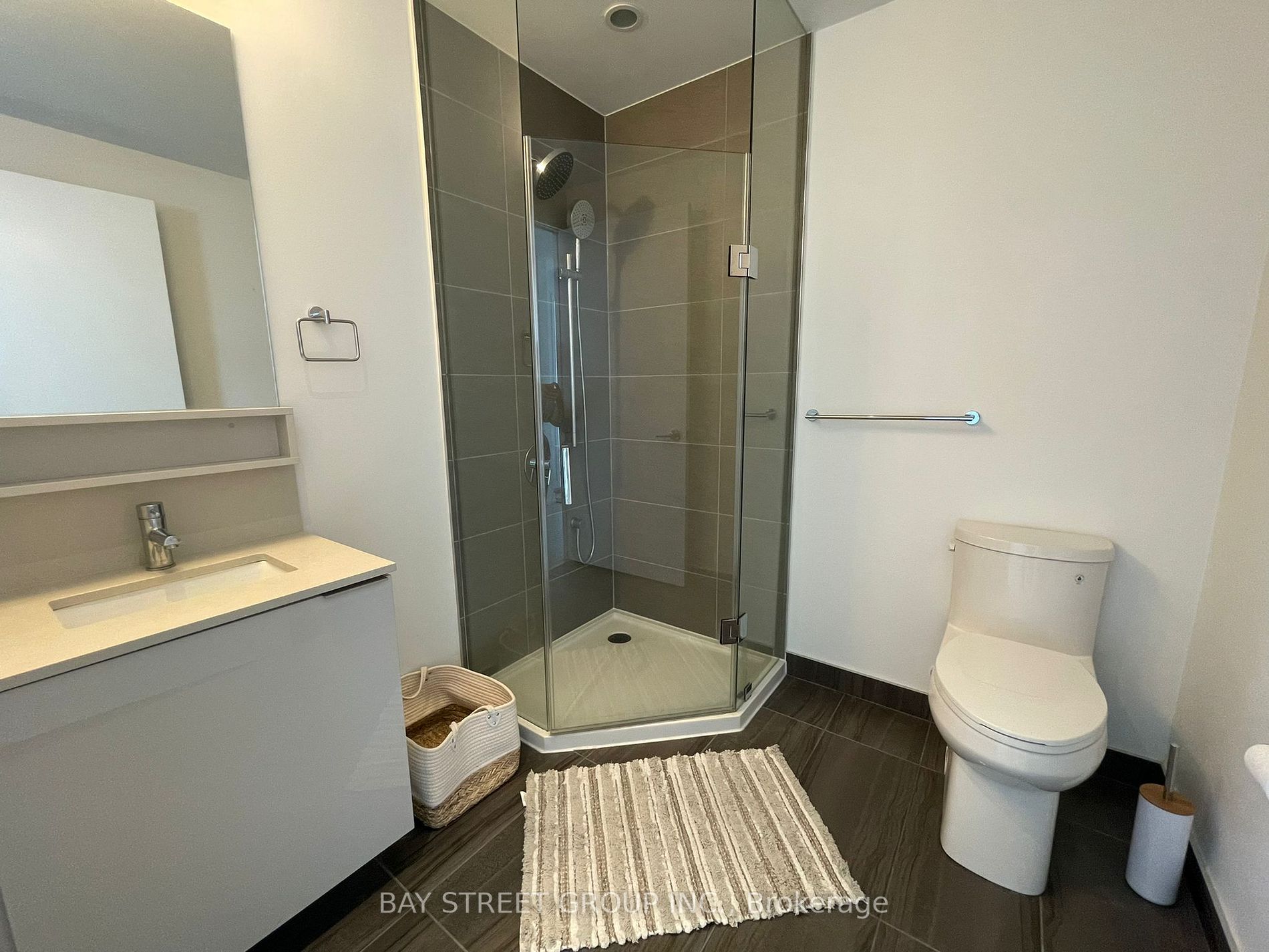 898 Portage Pkwy, #5310