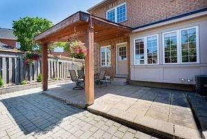 12 Dufferin Hill, #BSMT