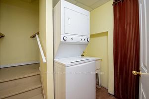 12 Dufferin Hill, #Bsmt
