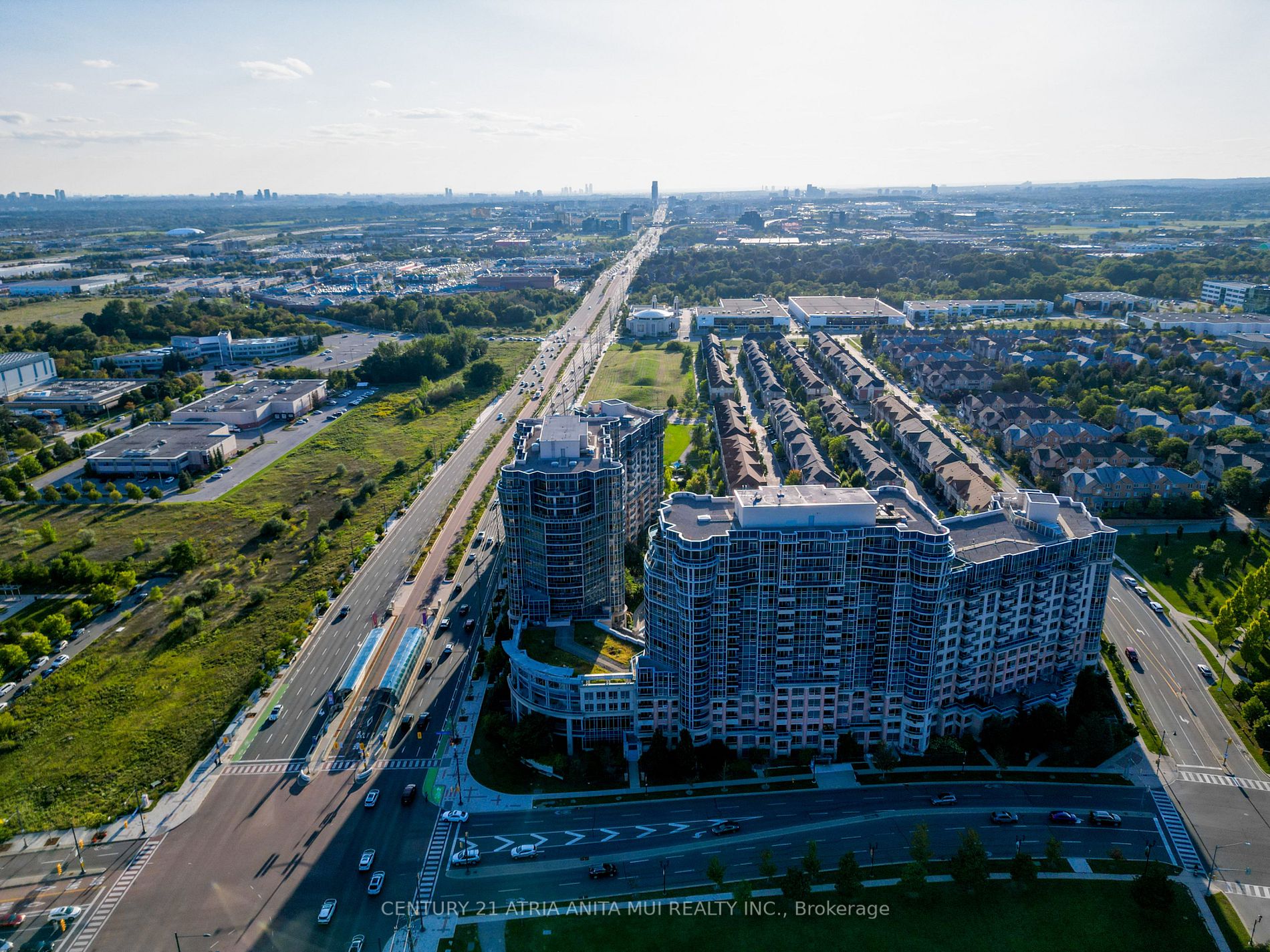 23 Cox Blvd, #882
