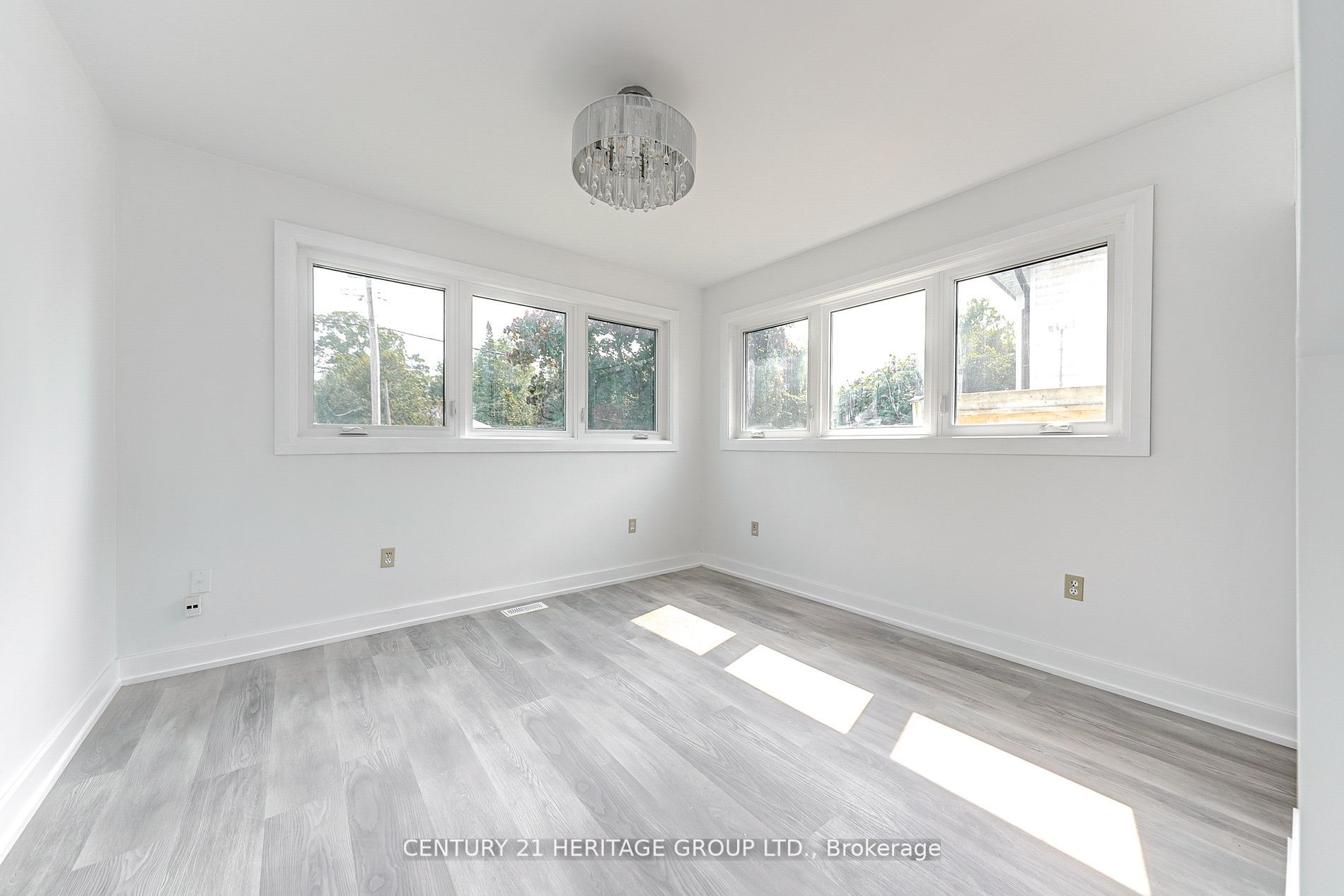 2134 Willard Ave