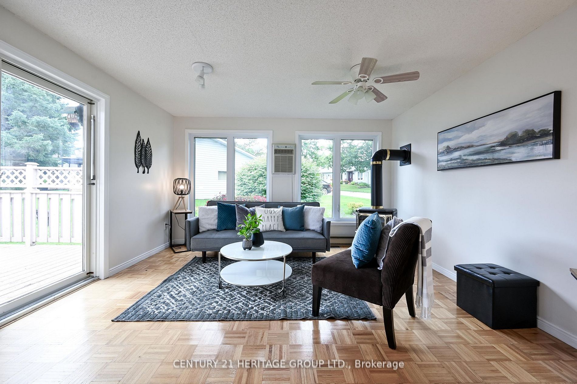 1 Cedar Crt