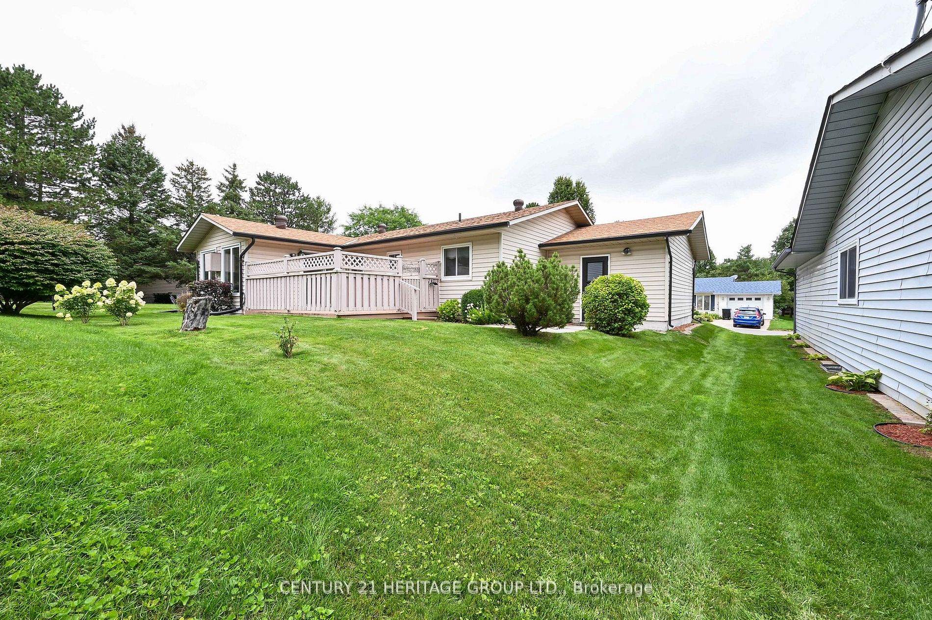1 Cedar Crt
