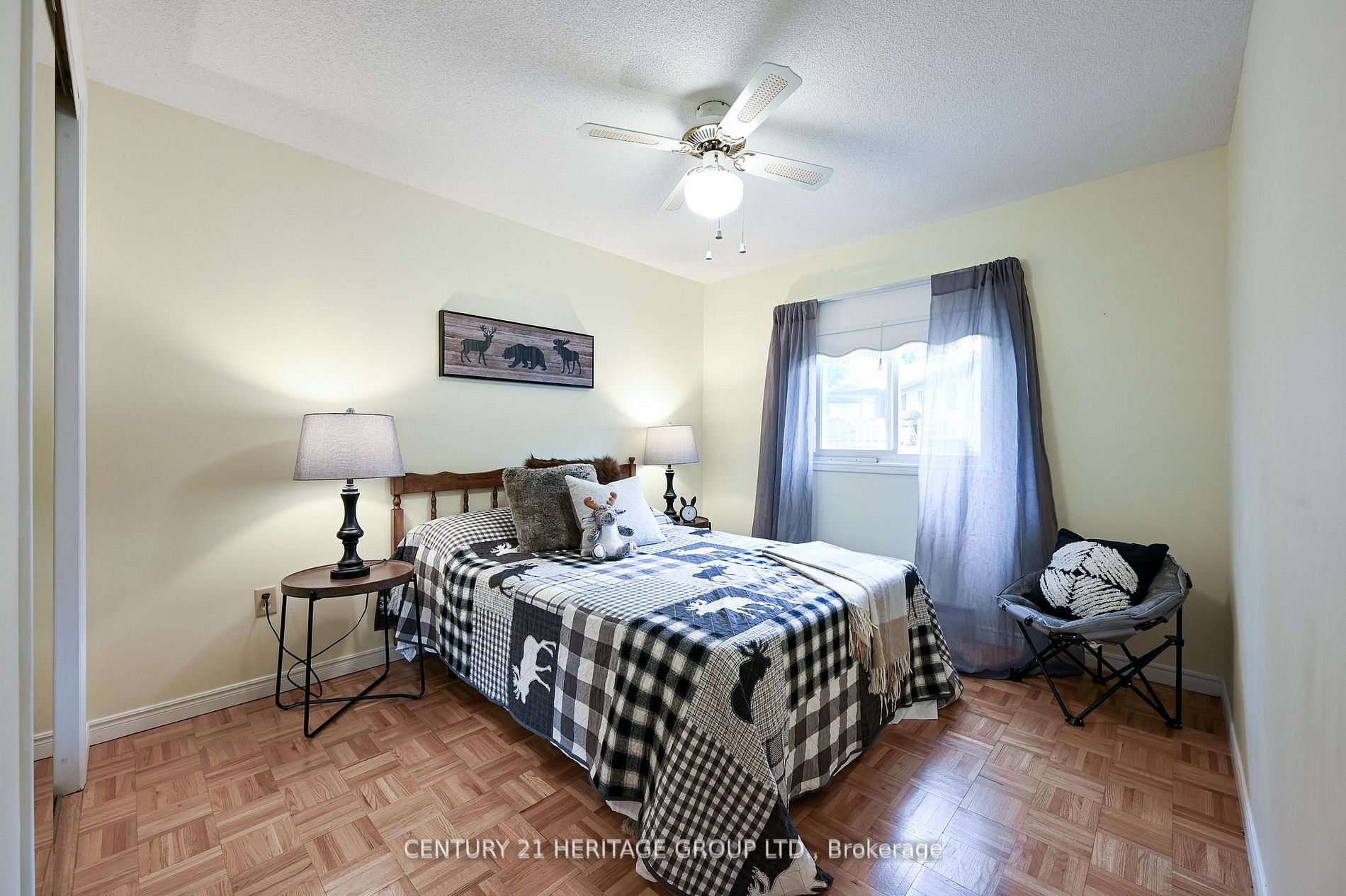 1 Cedar Crt
