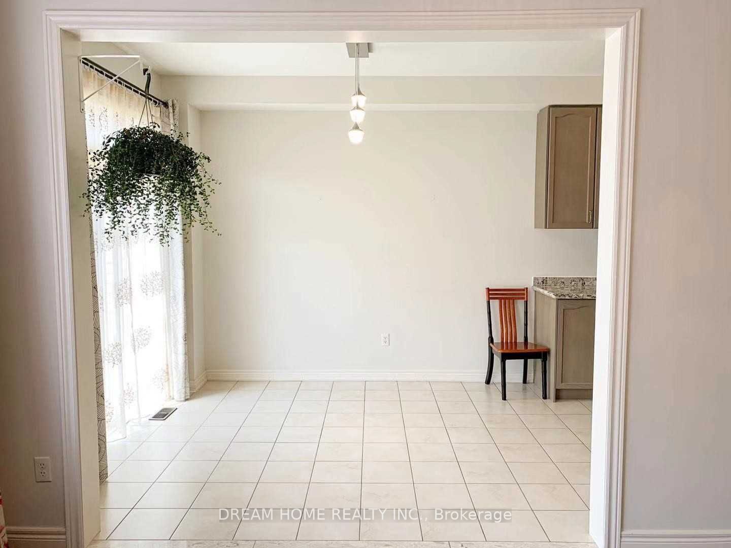 38 William Berczy Blvd