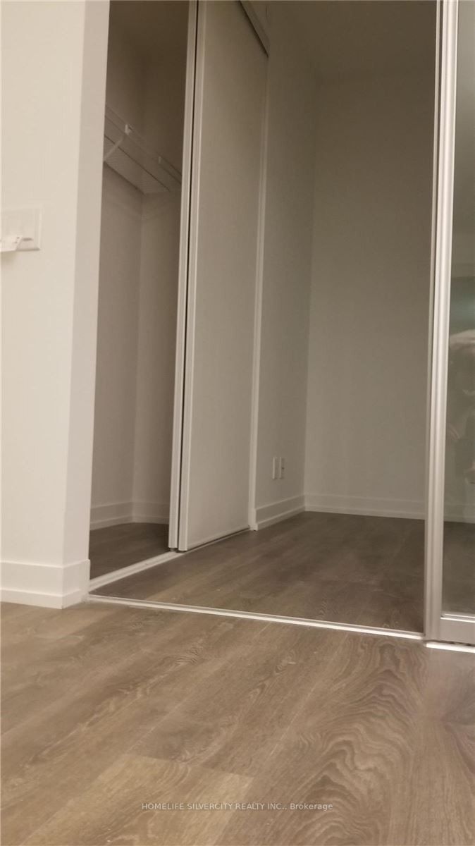 5 Buttermill Avenue, #3807