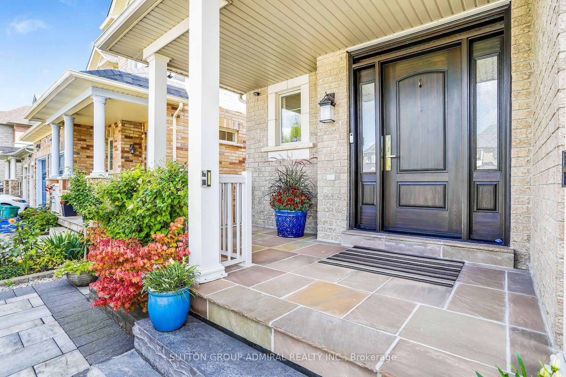 381 Maria Antonia Rd