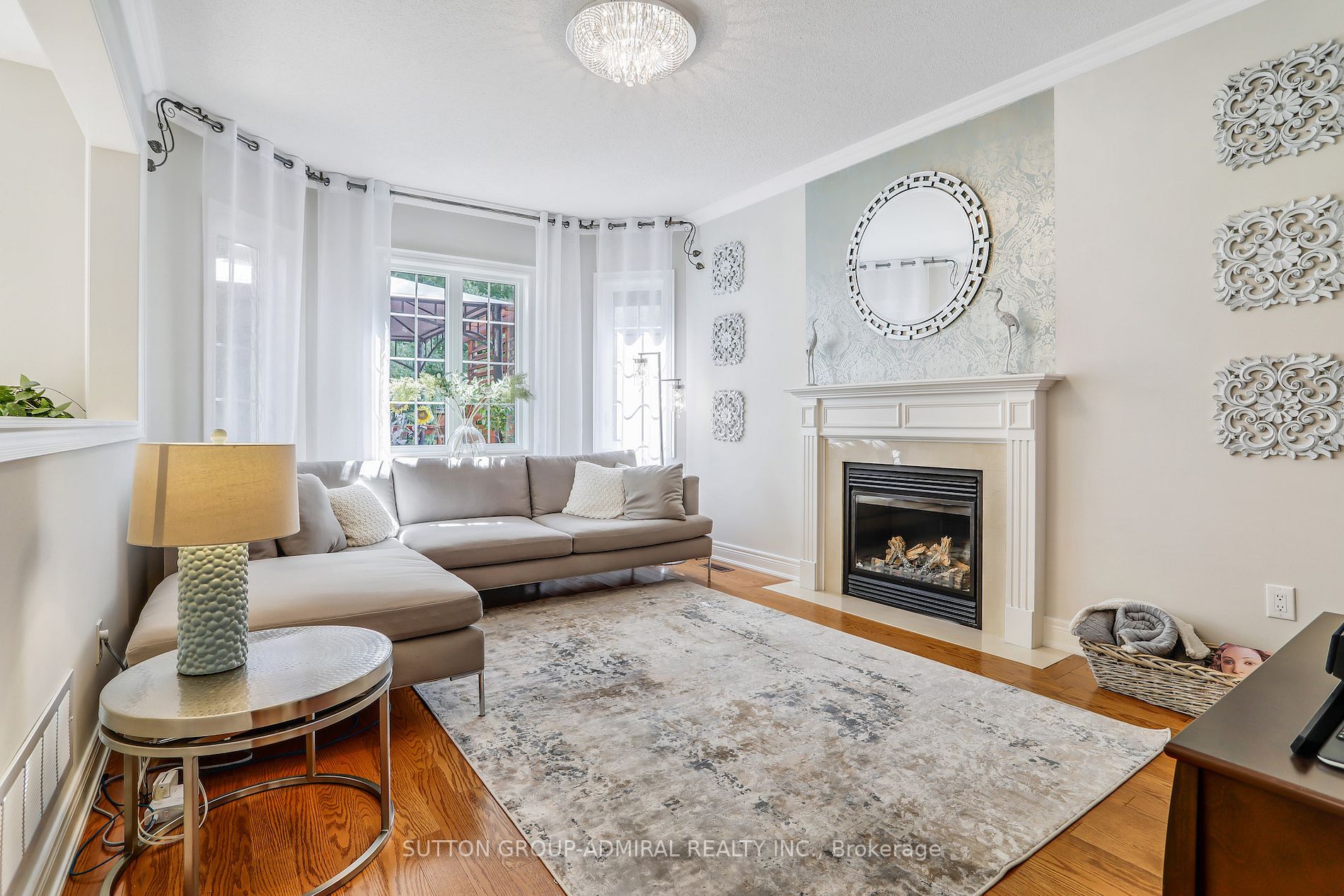381 Maria Antonia Rd