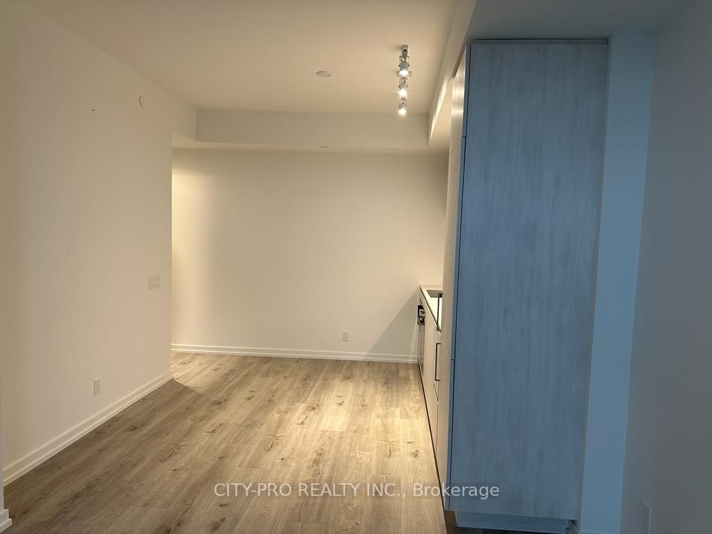 7890 Jane Street, #4501