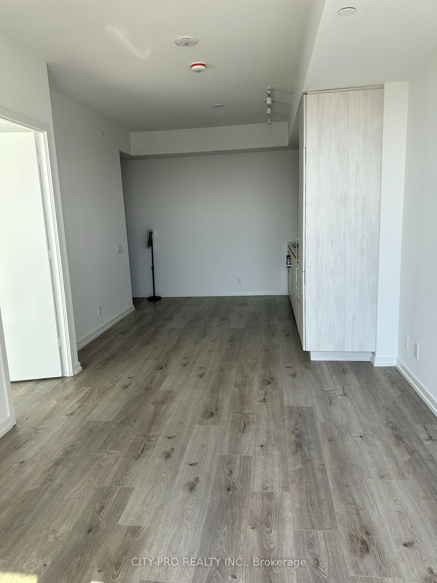 7890 Jane Street, #4501
