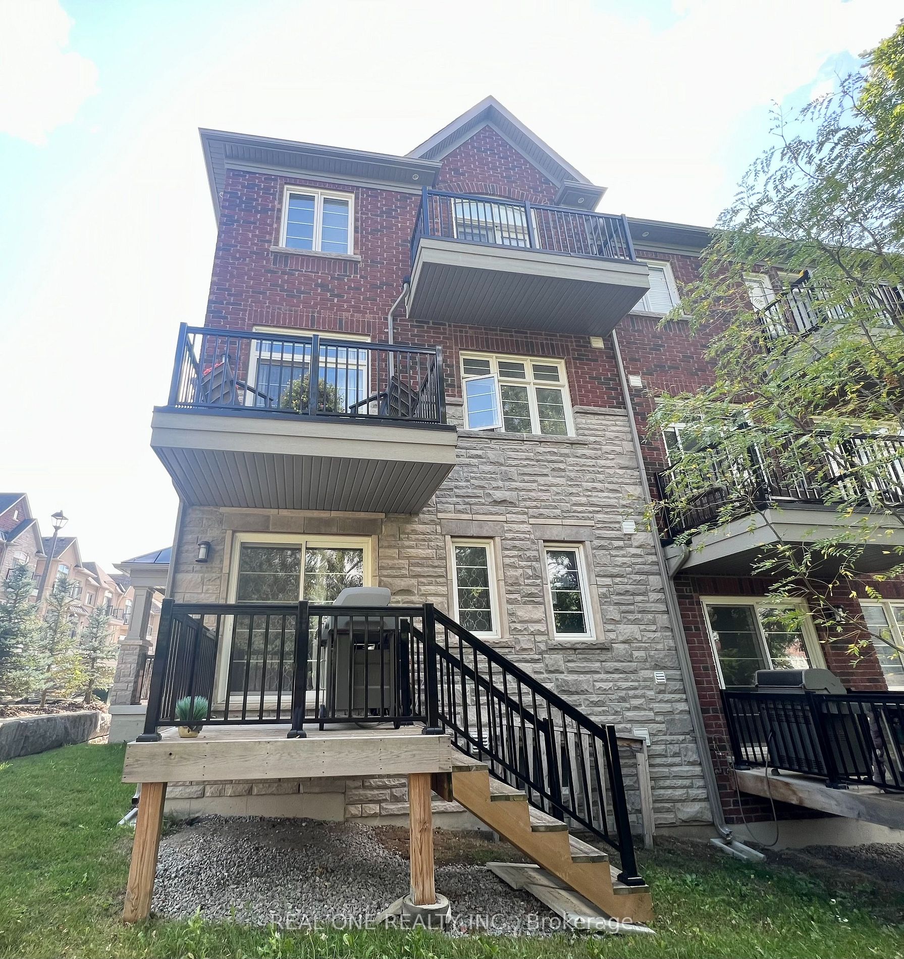 36 Island Green Lane