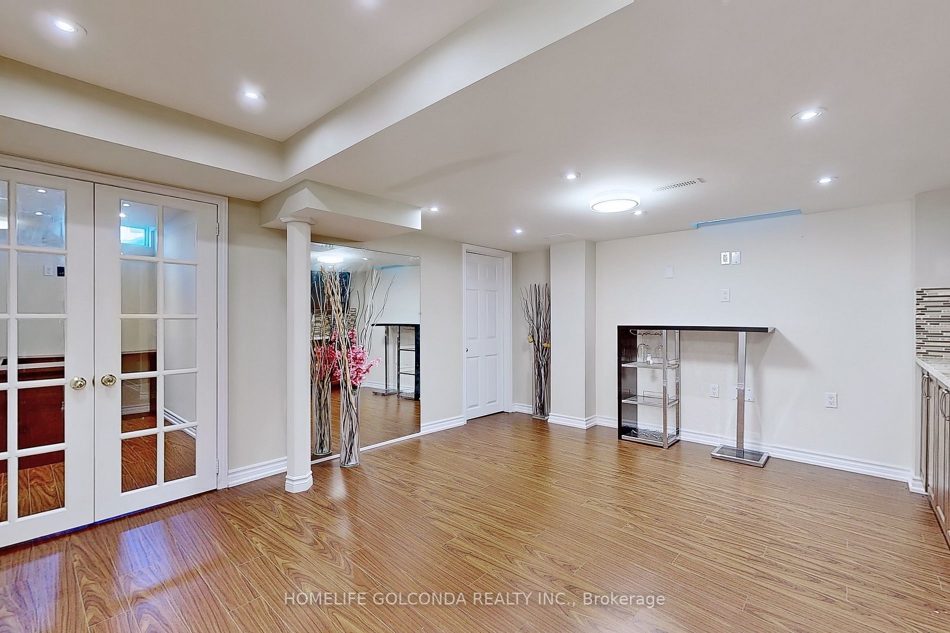 42 Charles Brown Rd