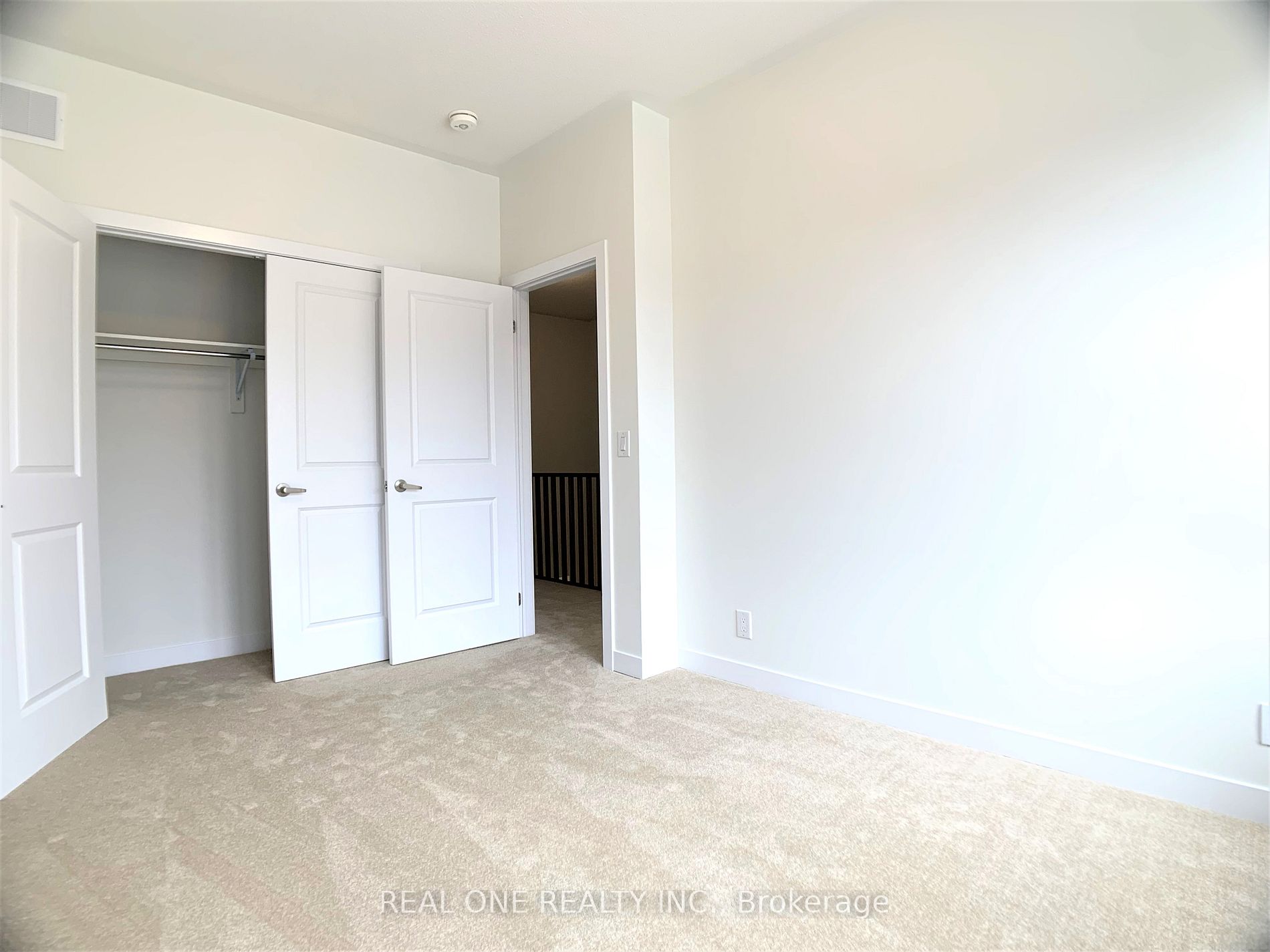 27 Jessica Antonella St