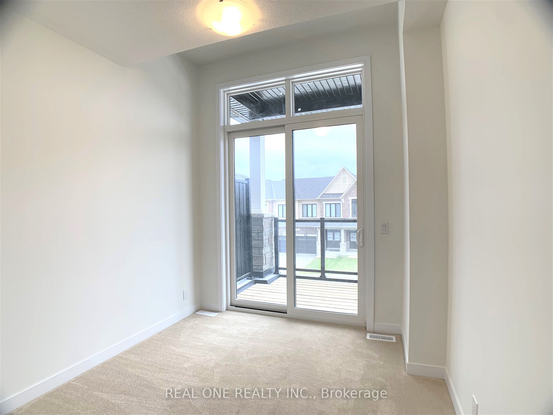 27 Jessica Antonella St