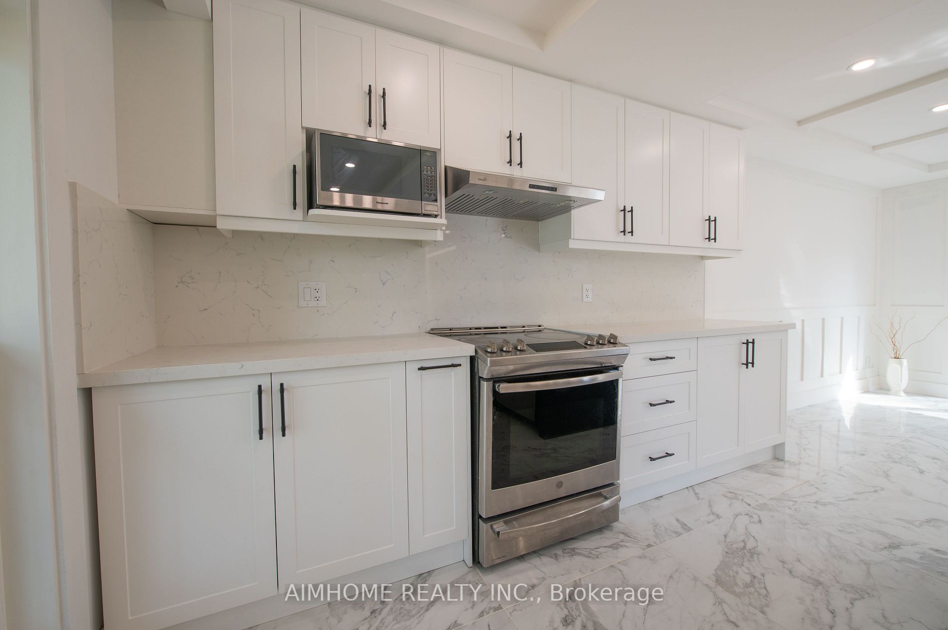 47 Belfry Dr