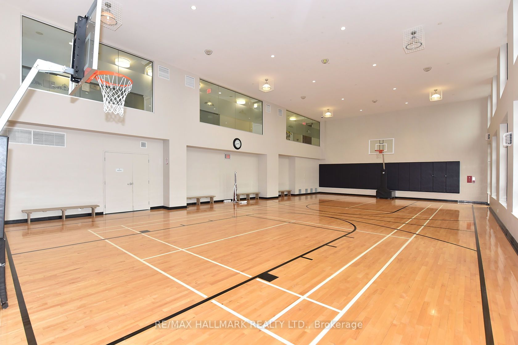 99 South Town Centre Blvd, #802