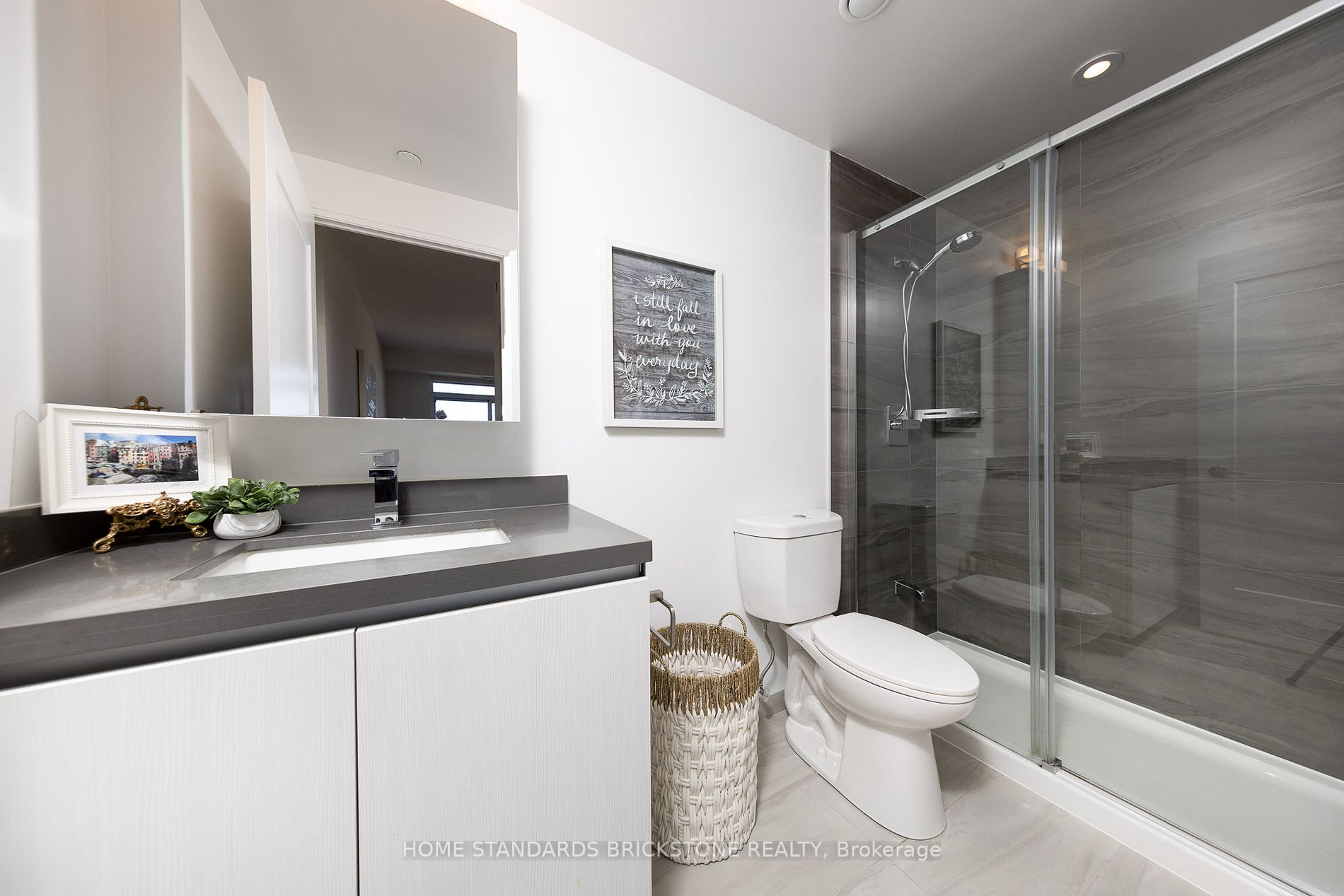 398 Highway 7 E, #605