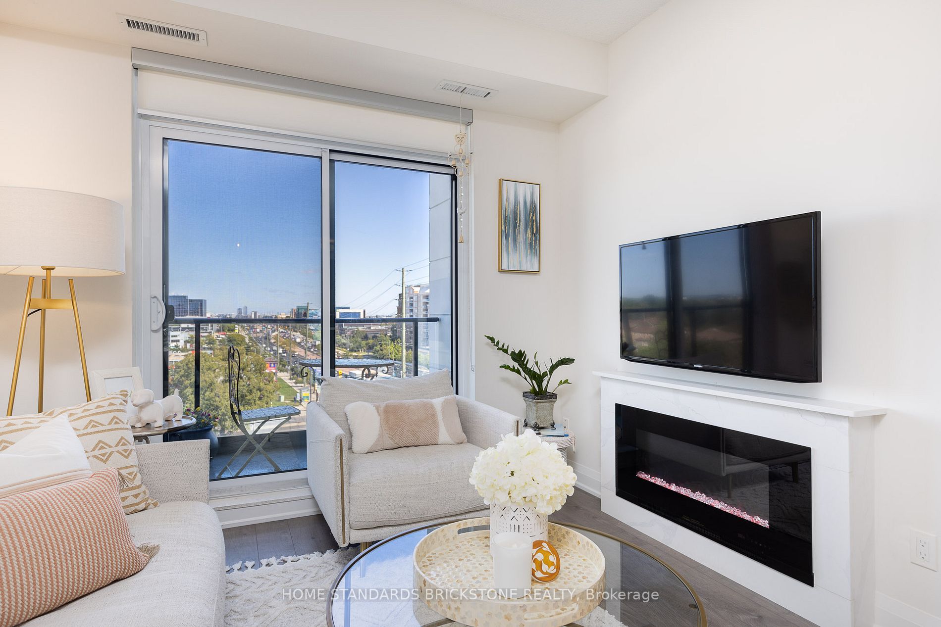 398 Highway 7 E, #605
