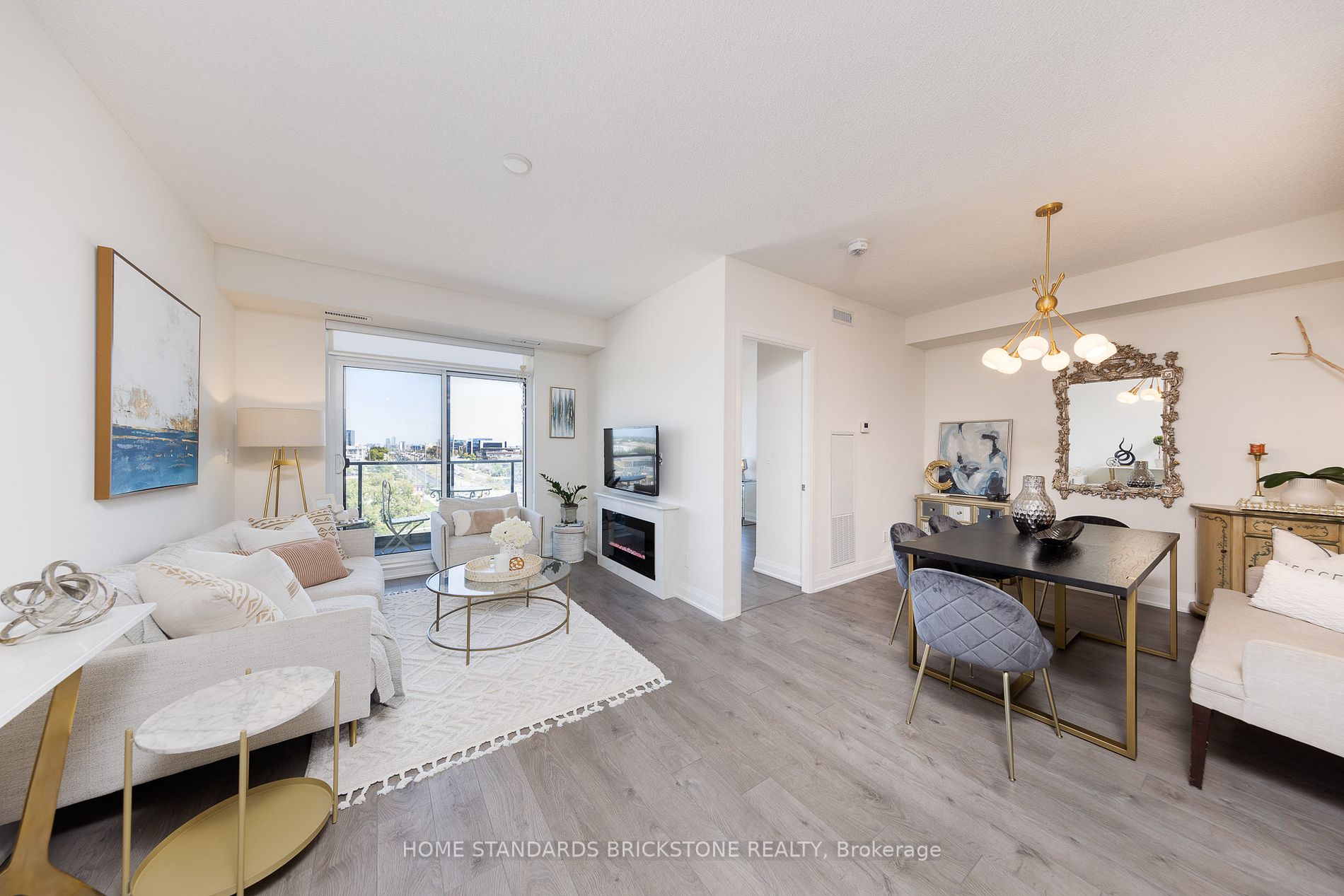 398 Highway 7 E, #605