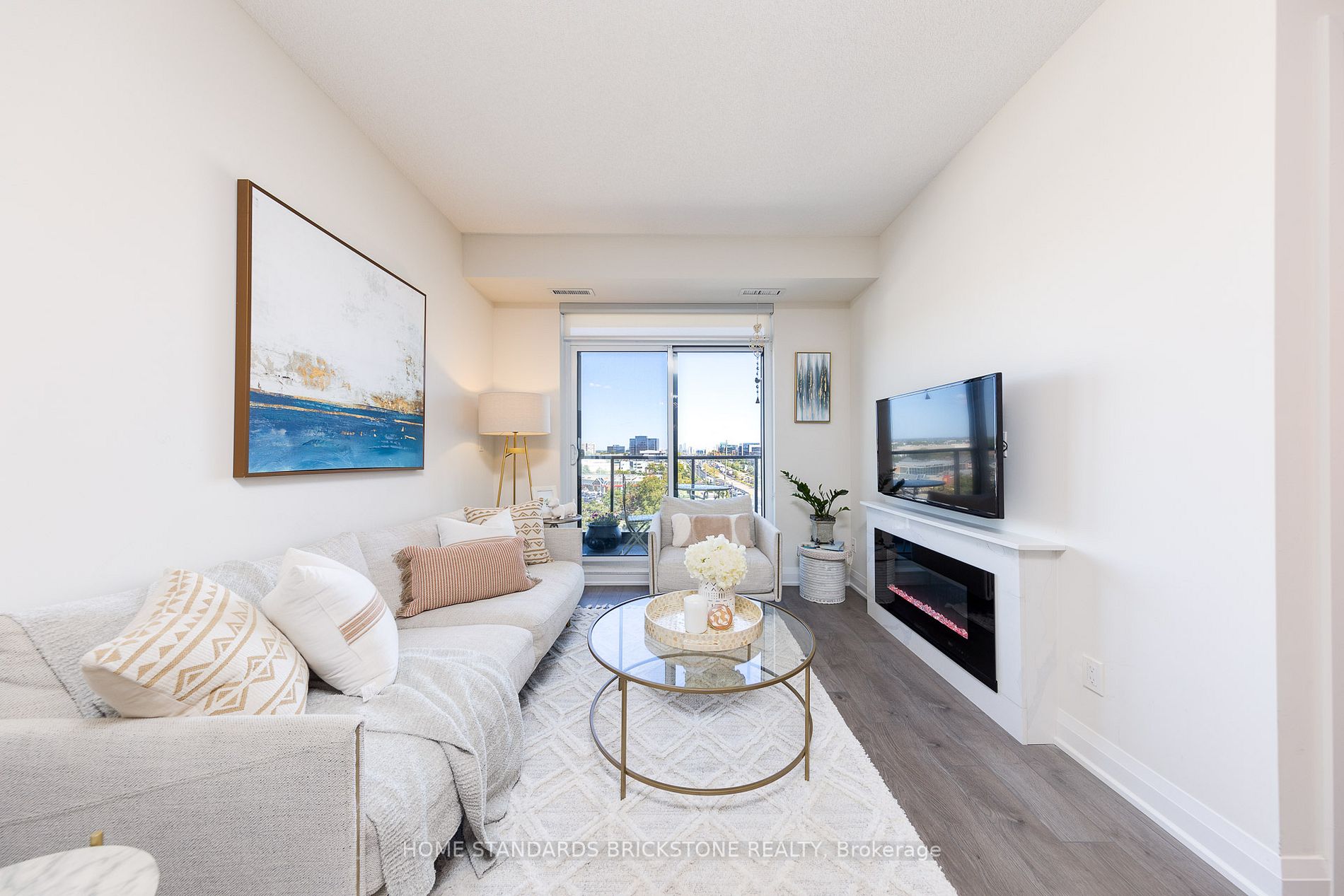 398 Highway 7 E, #605