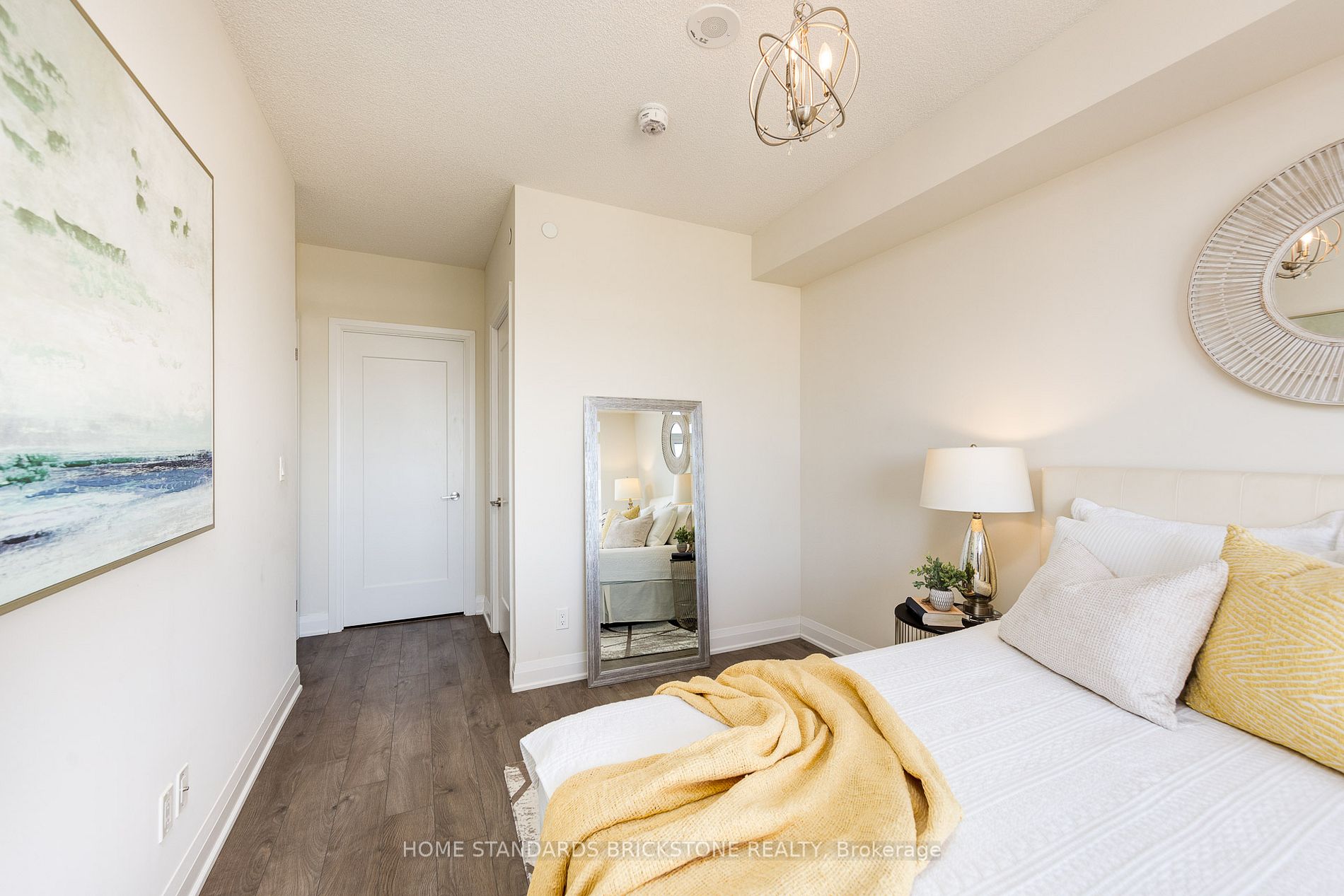 398 Highway 7 E, #605