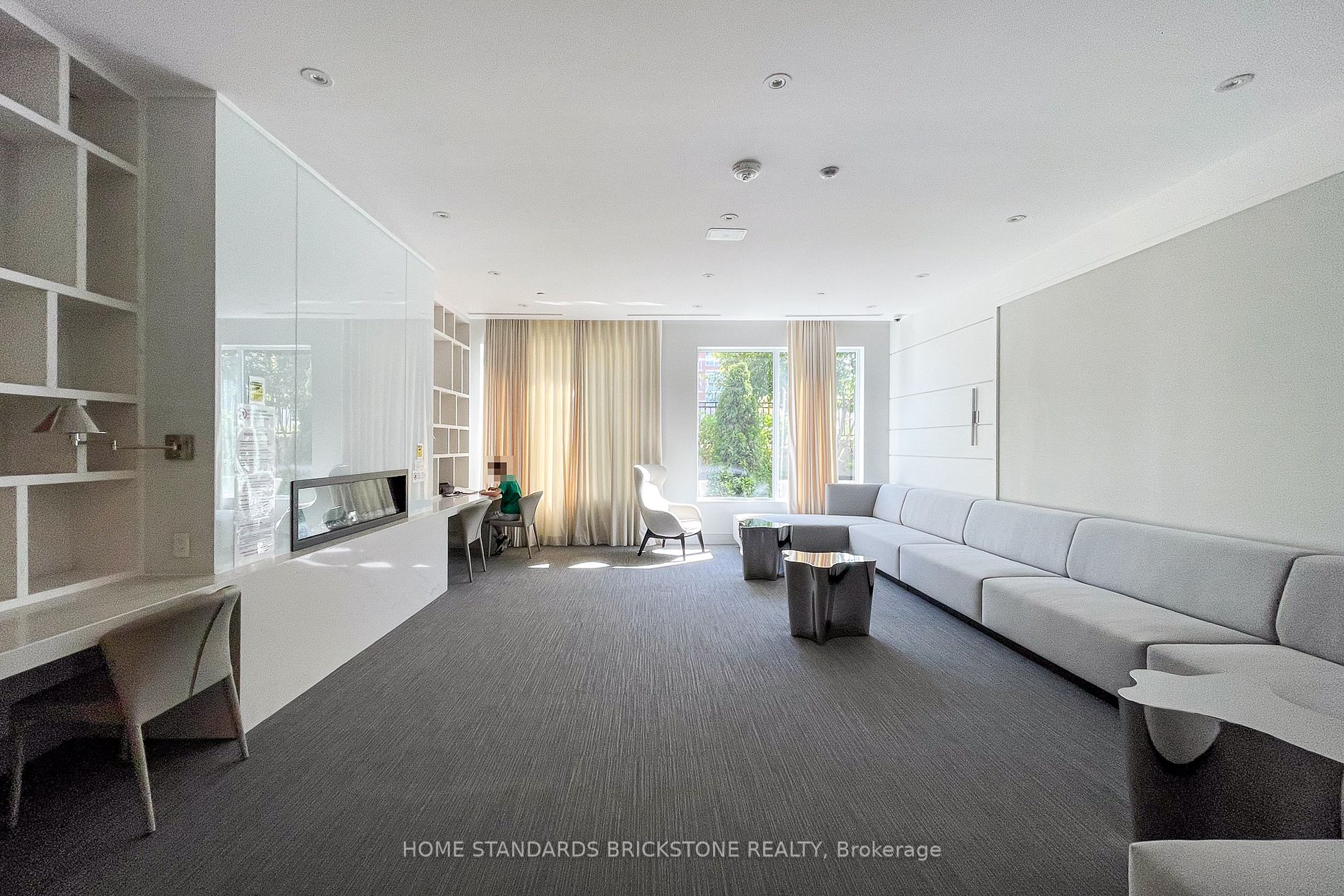 398 Highway 7 E, #605