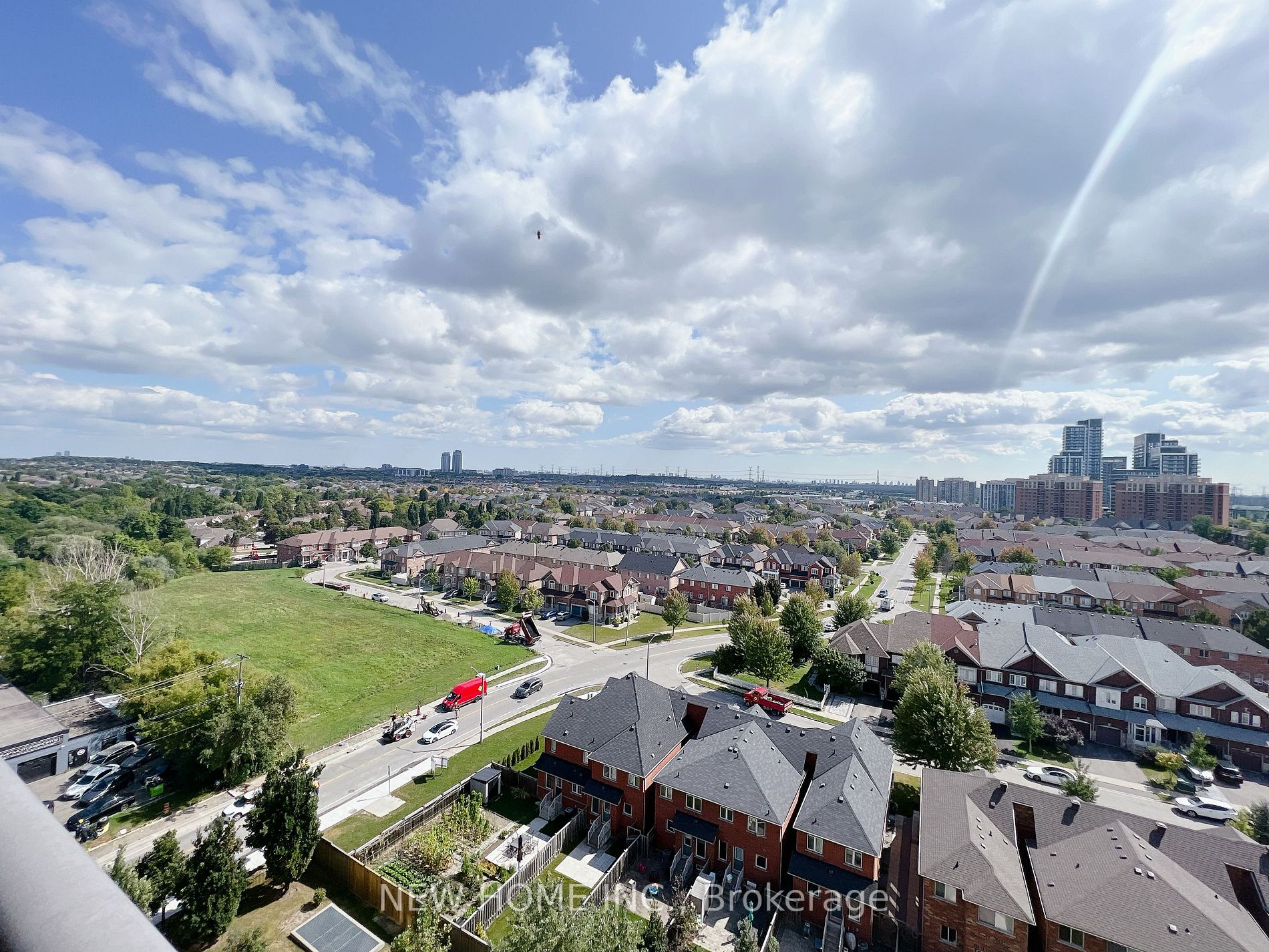 310 Red Maple Rd, #1214