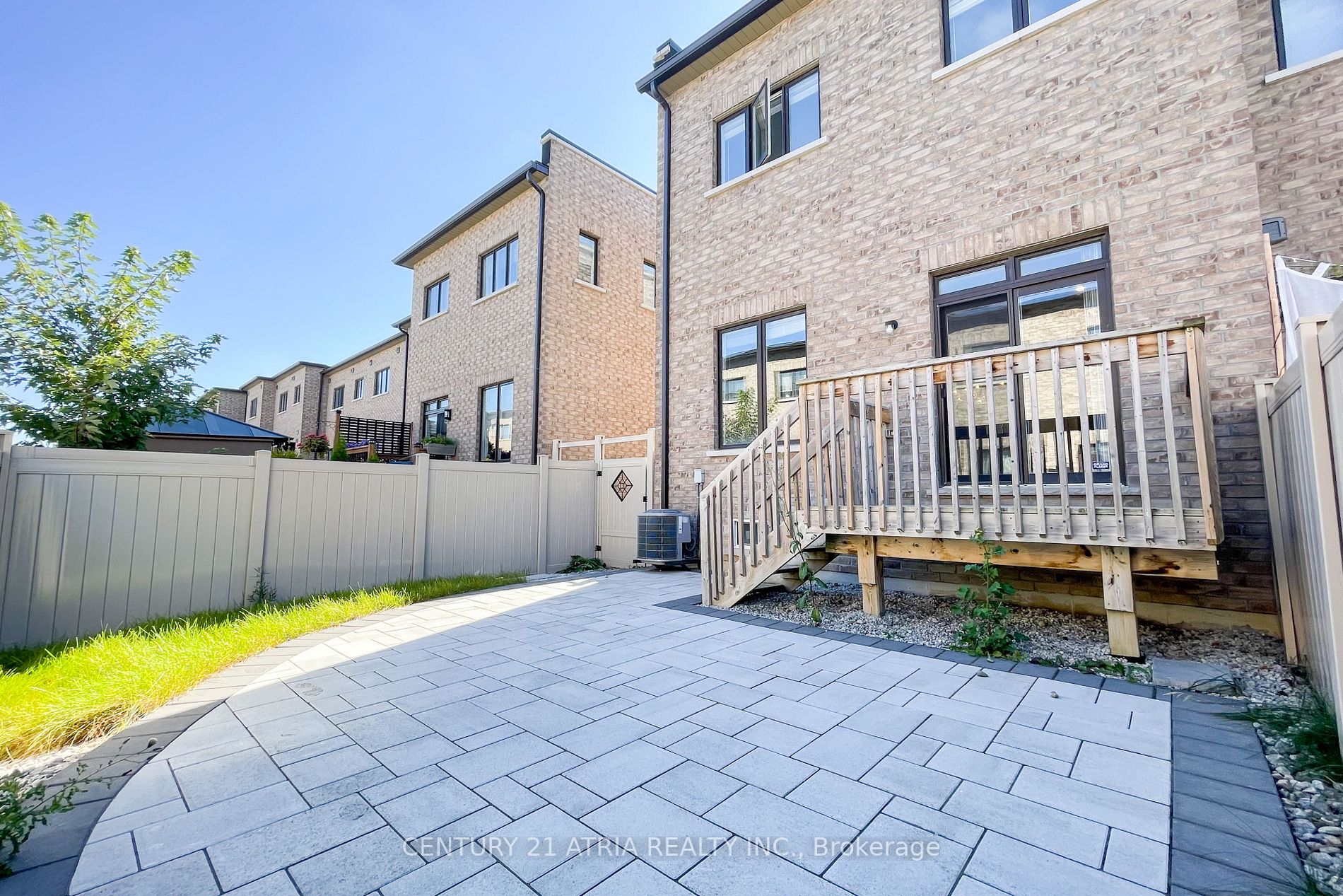 405 Elyse Crt