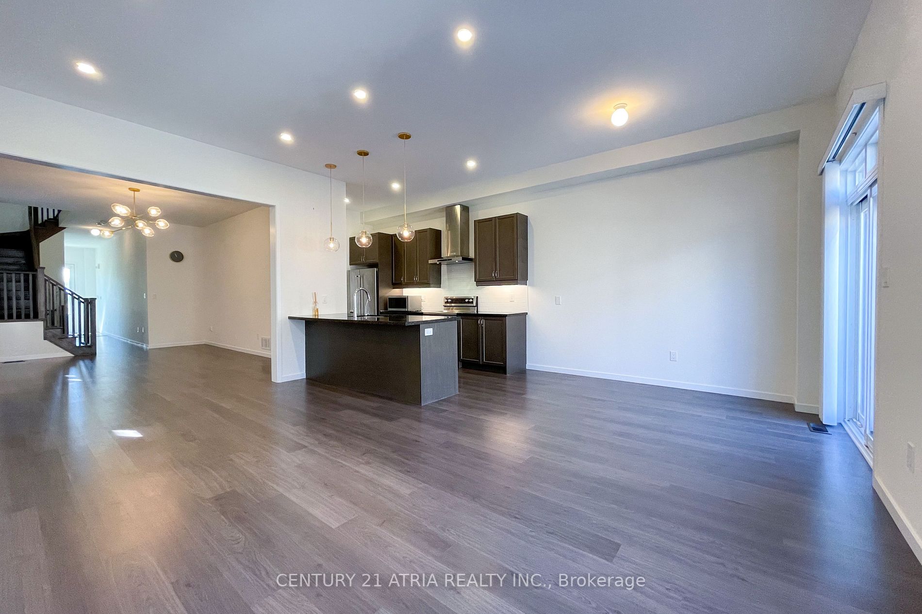 405 Elyse Crt