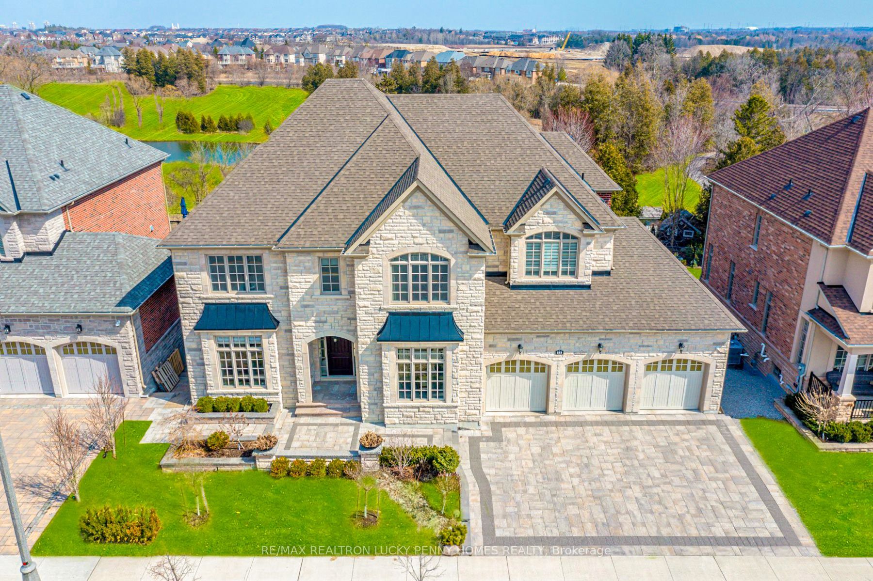 188 Angus Glen Blvd