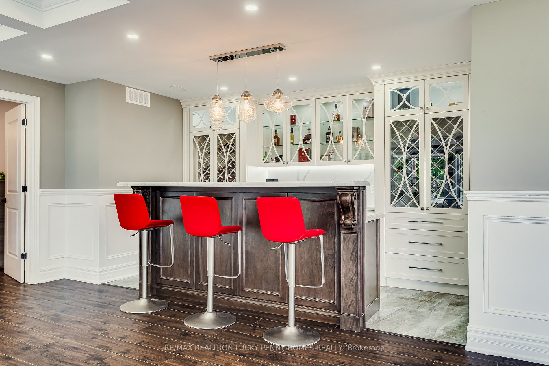 188 Angus Glen Blvd