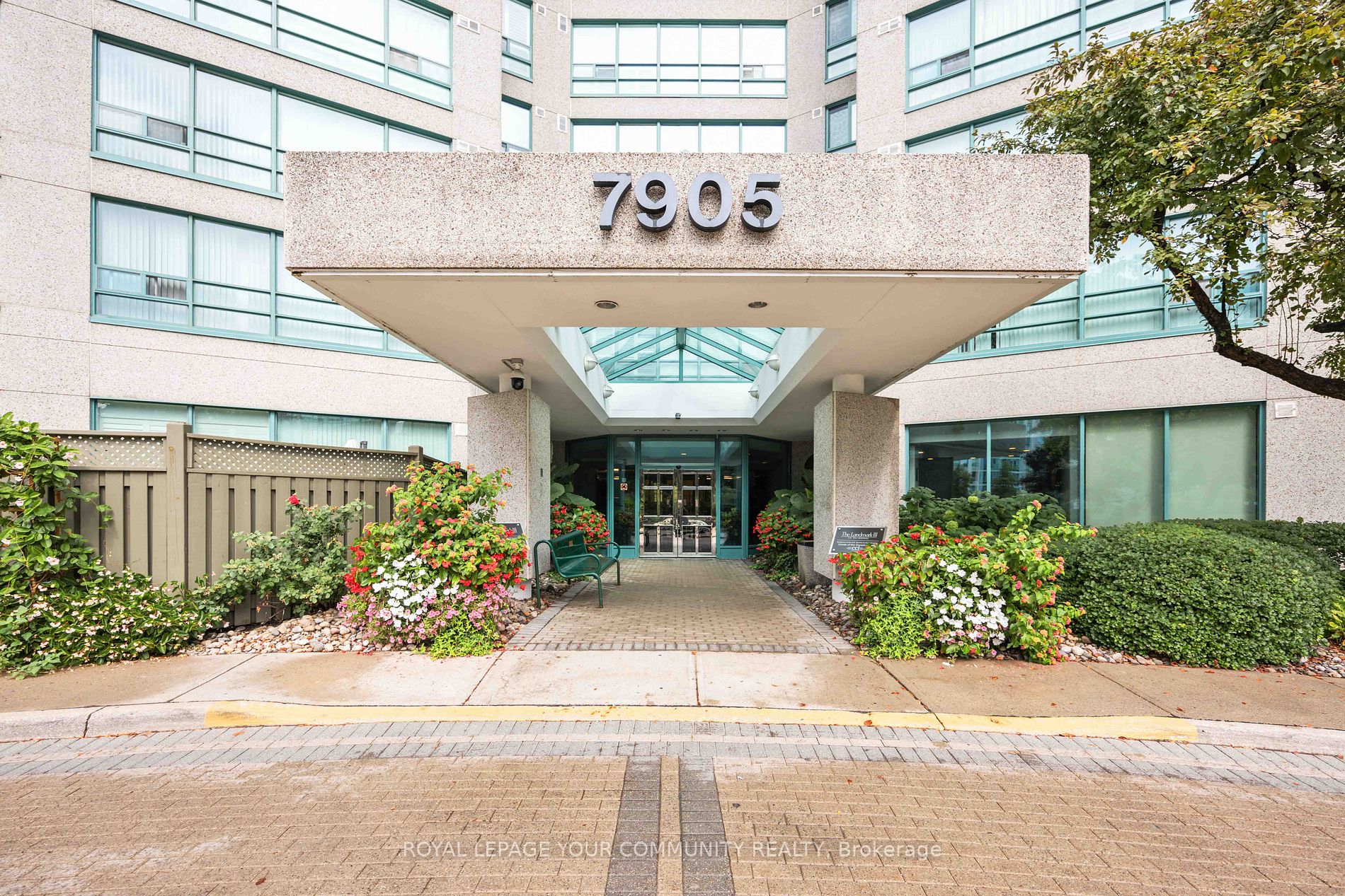 7905 Bayview Ave, #309