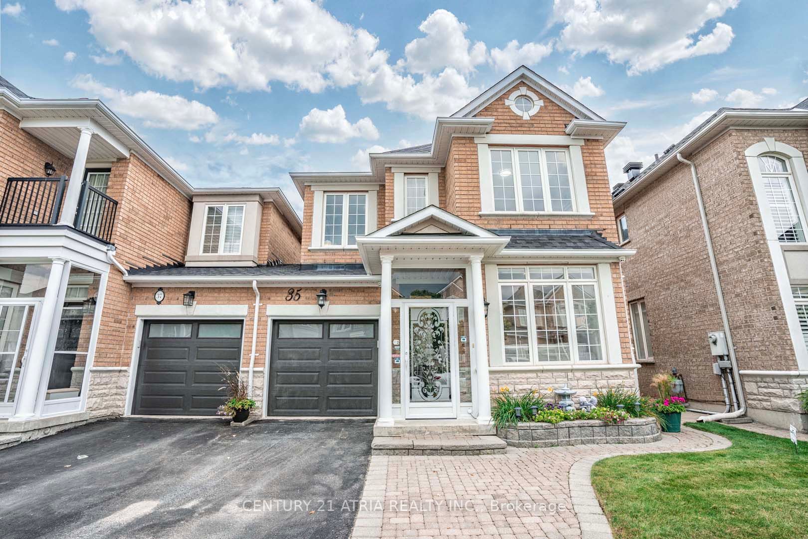35 Florelle Dr