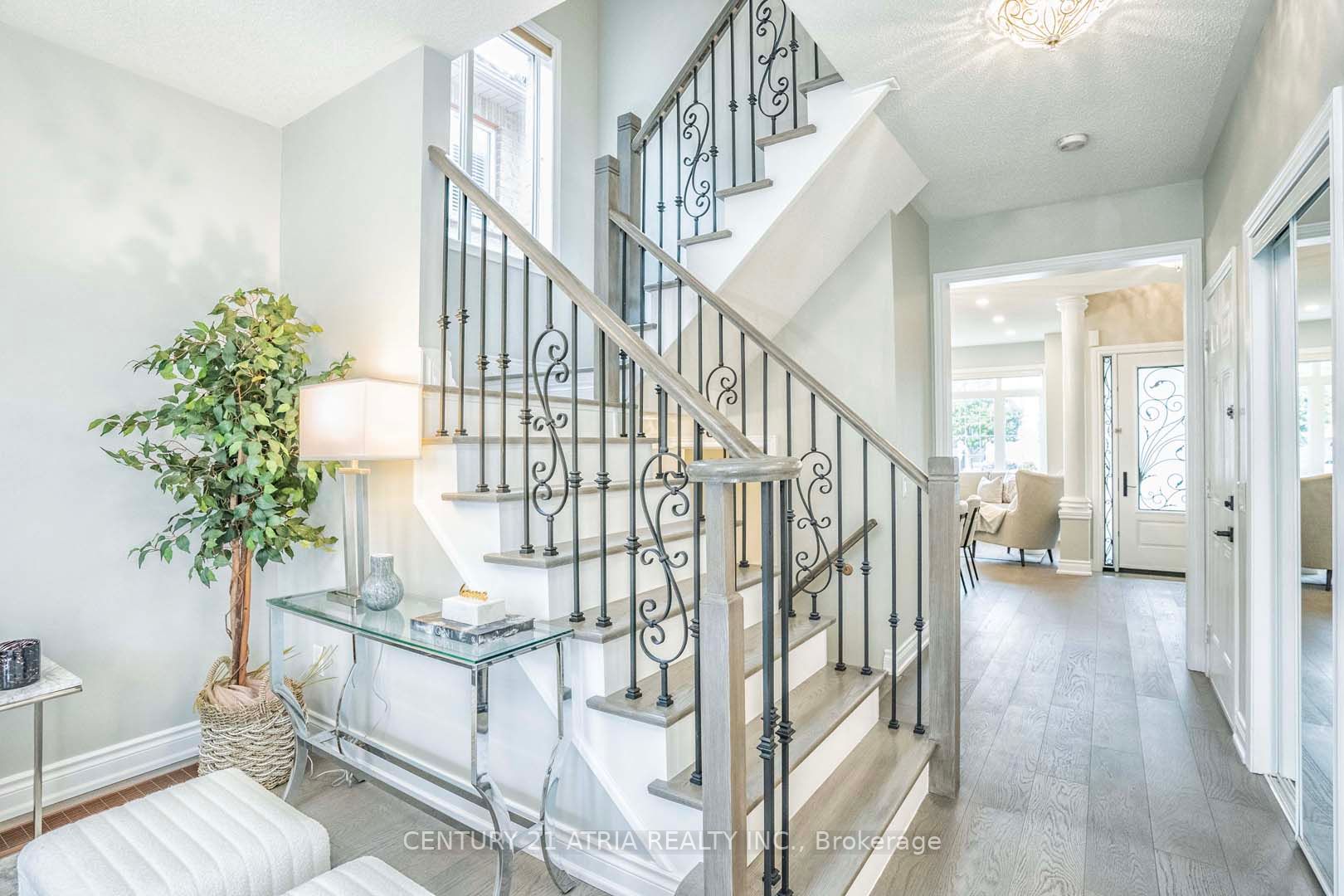 35 Florelle Drive