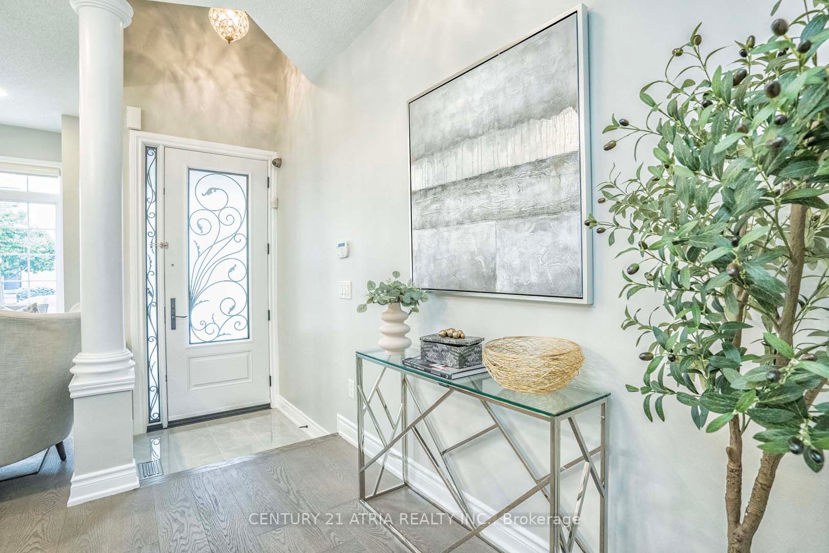 35 Florelle Dr