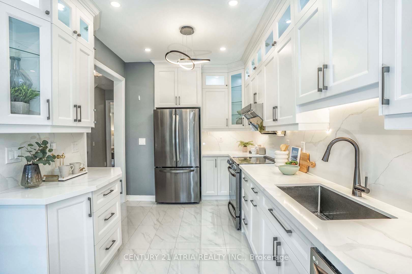 35 Florelle Drive