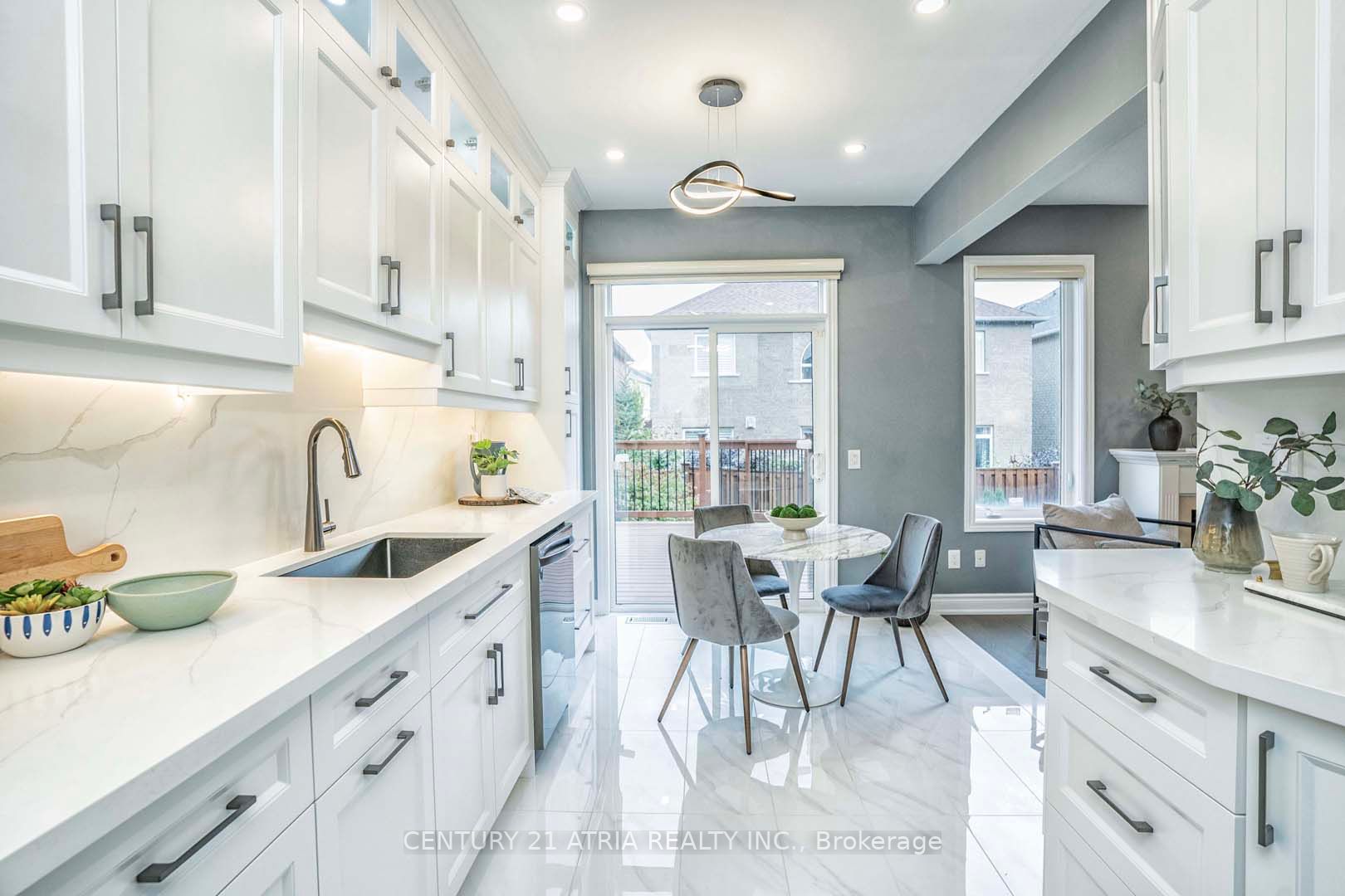 35 Florelle Drive