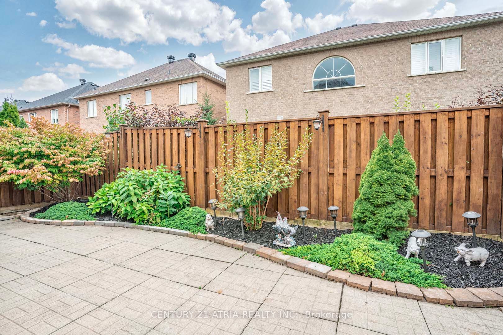35 Florelle Drive