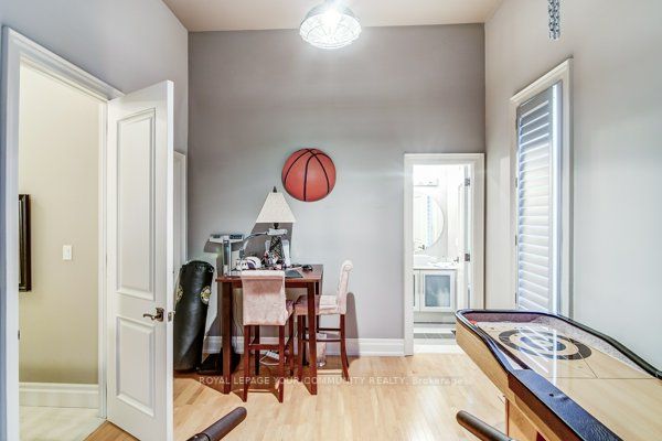 90 Callaway Crt