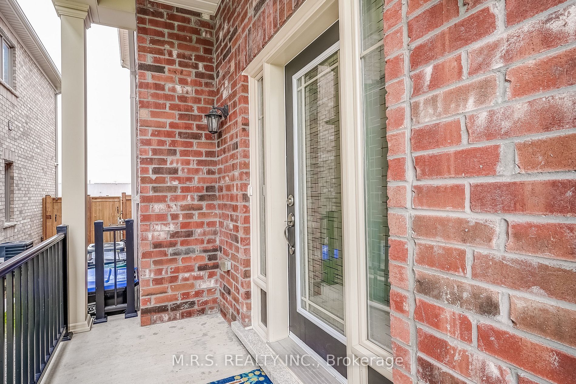 102 Veterans St
