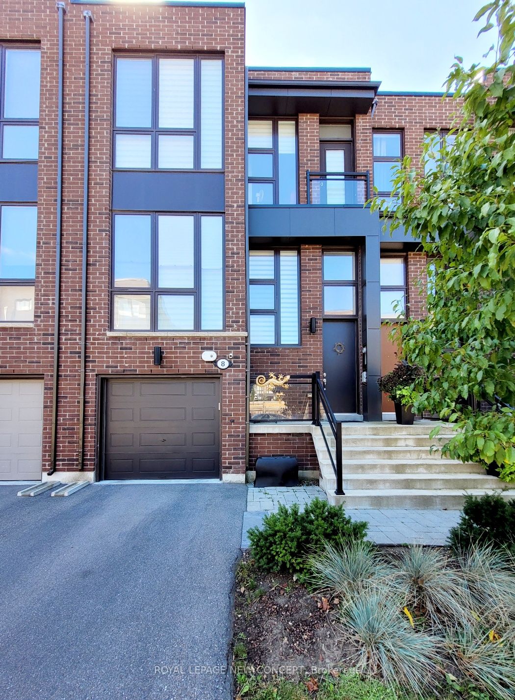 8 Allerton Rd