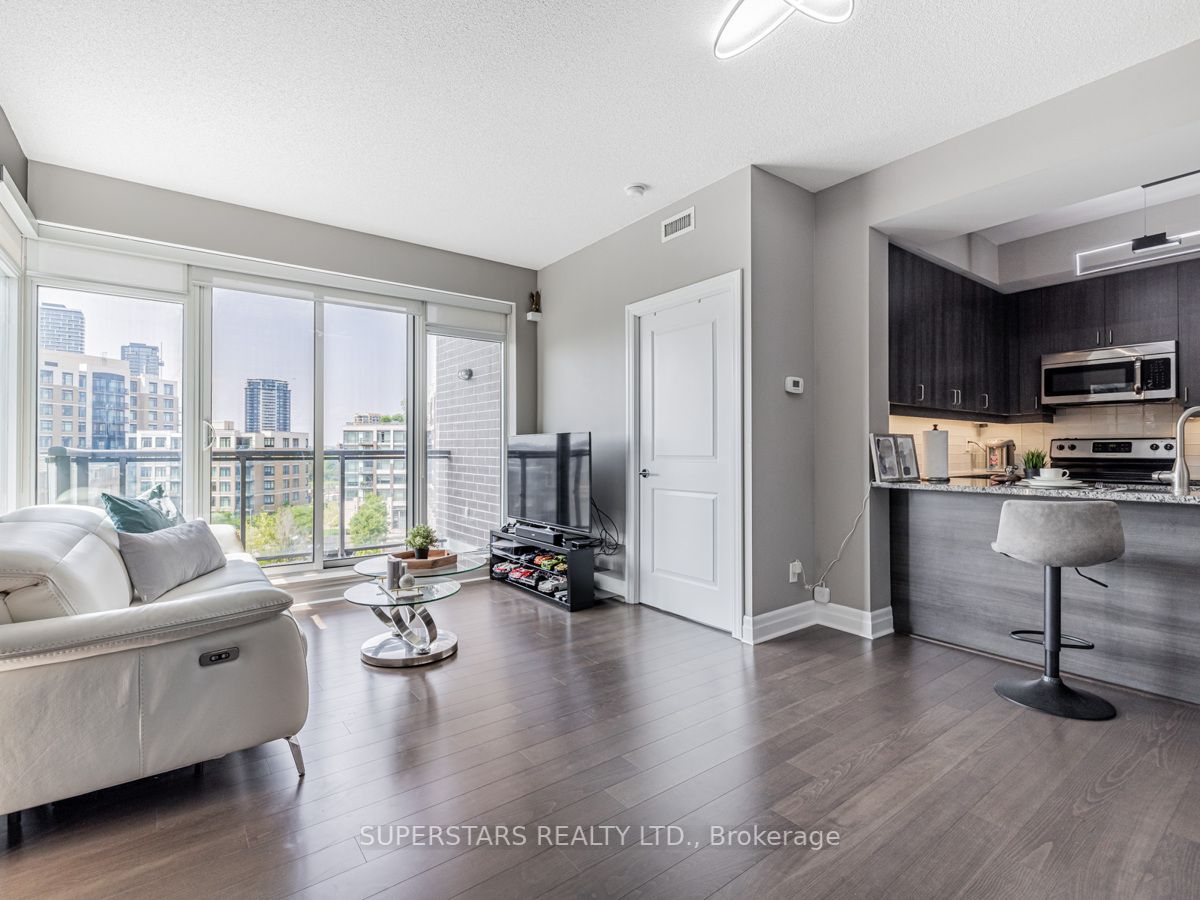 8110 Birchmount Rd, #522