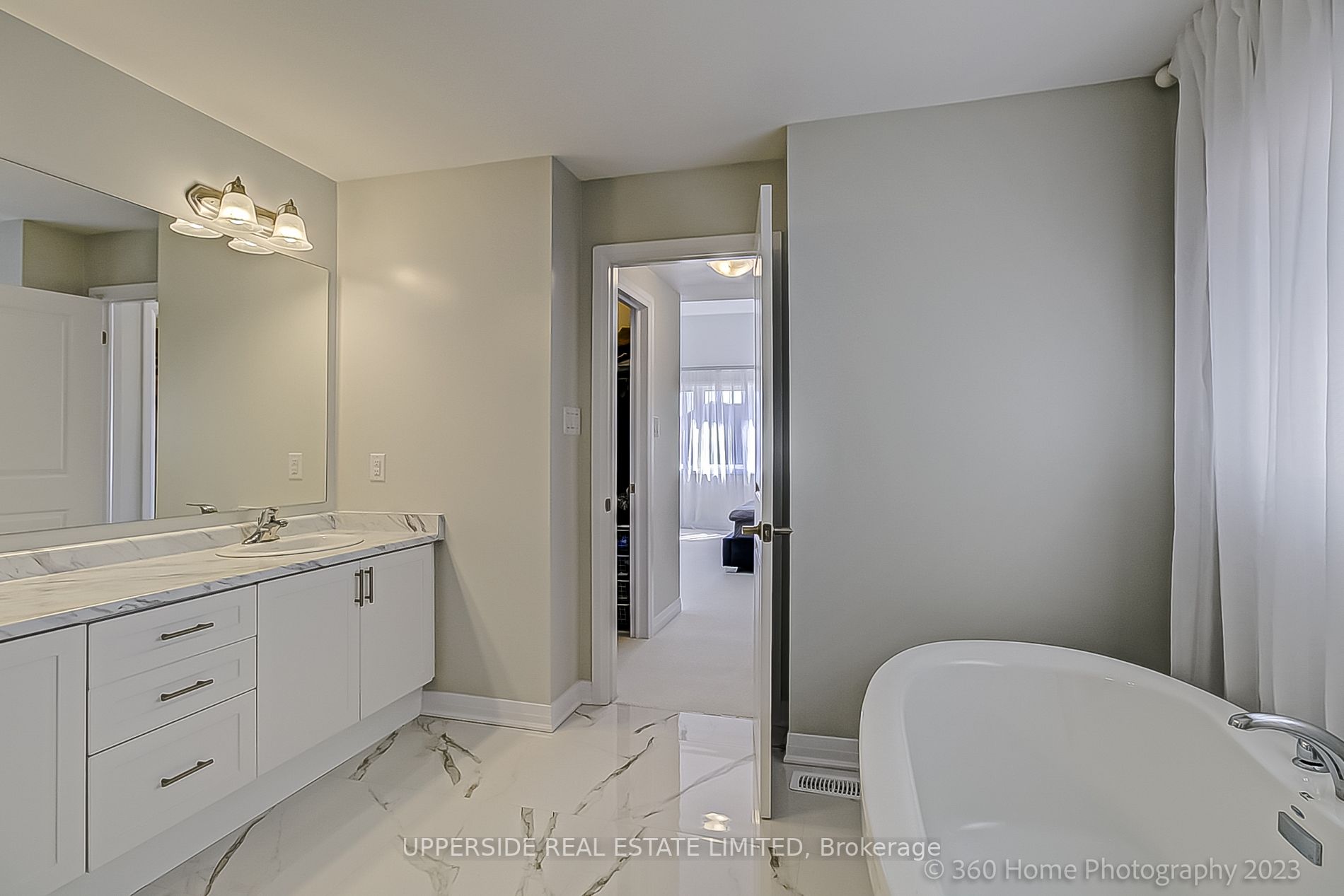 1702 Corsal Crt